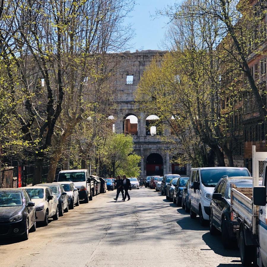 Colosseo Ohana Suite Intero Appartamento Open Space Rome Exterior photo