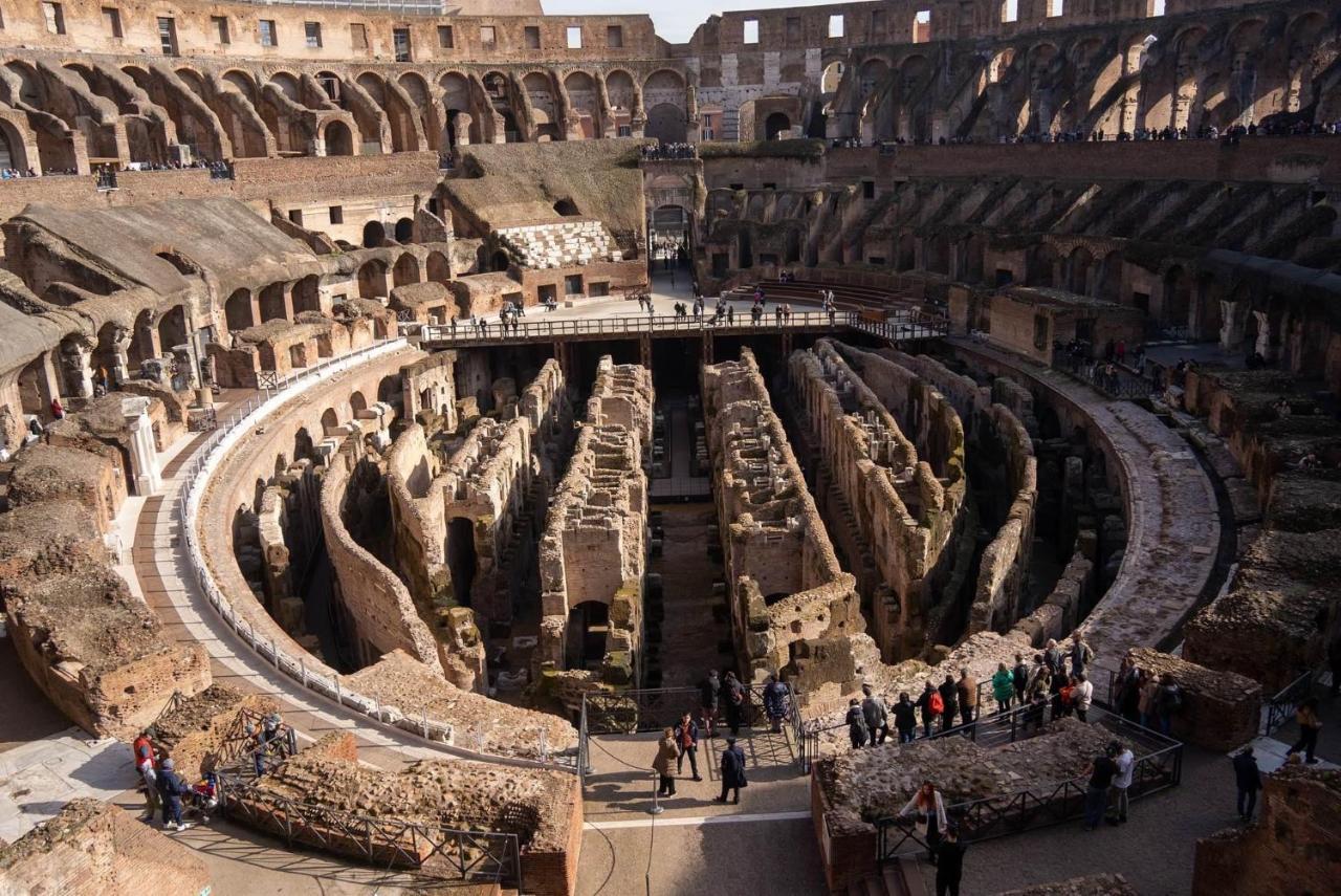Colosseo Ohana Suite Intero Appartamento Open Space Rome Exterior photo